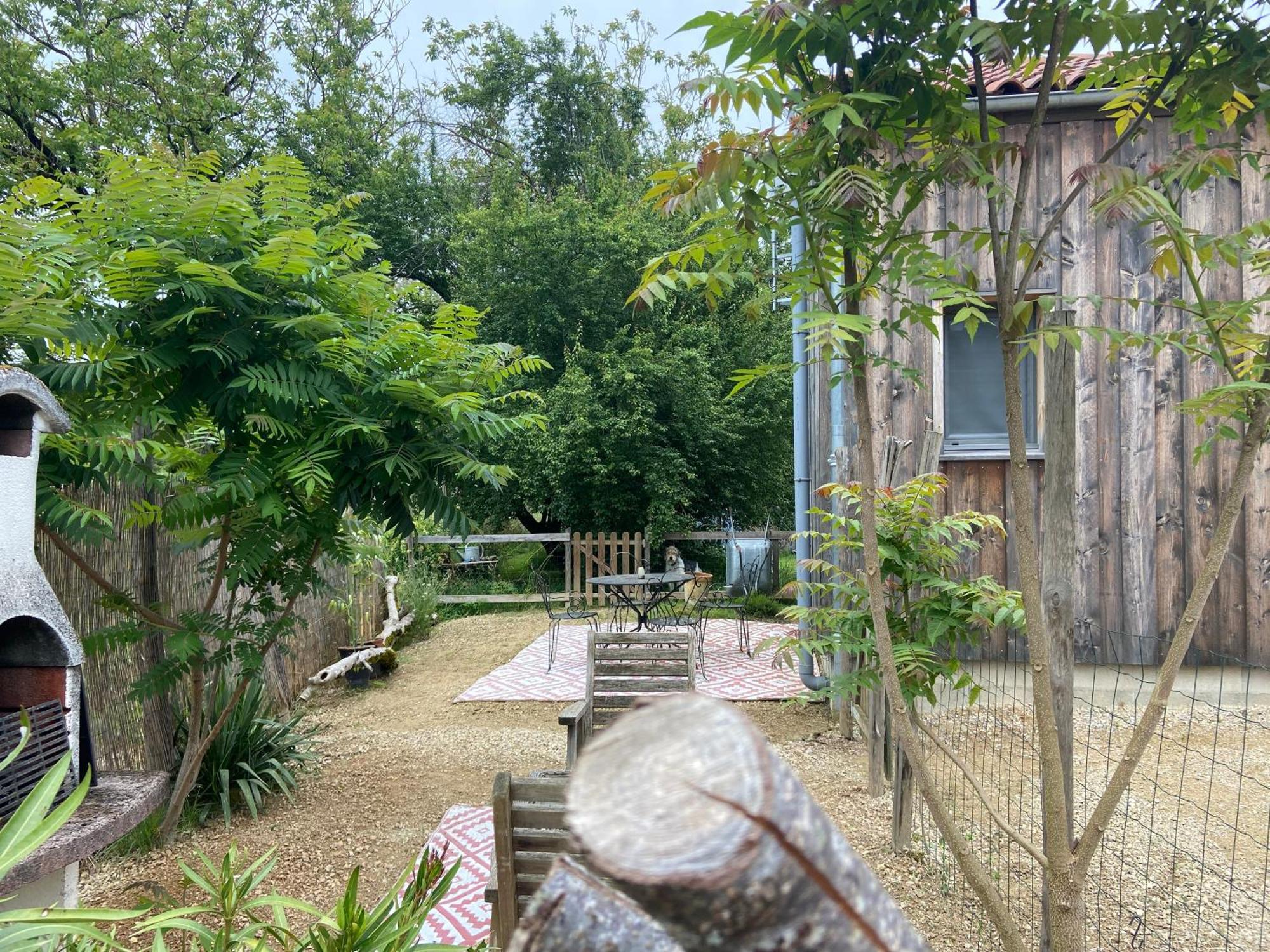 Gite Wildflower Lane Valojoulx Exterior photo